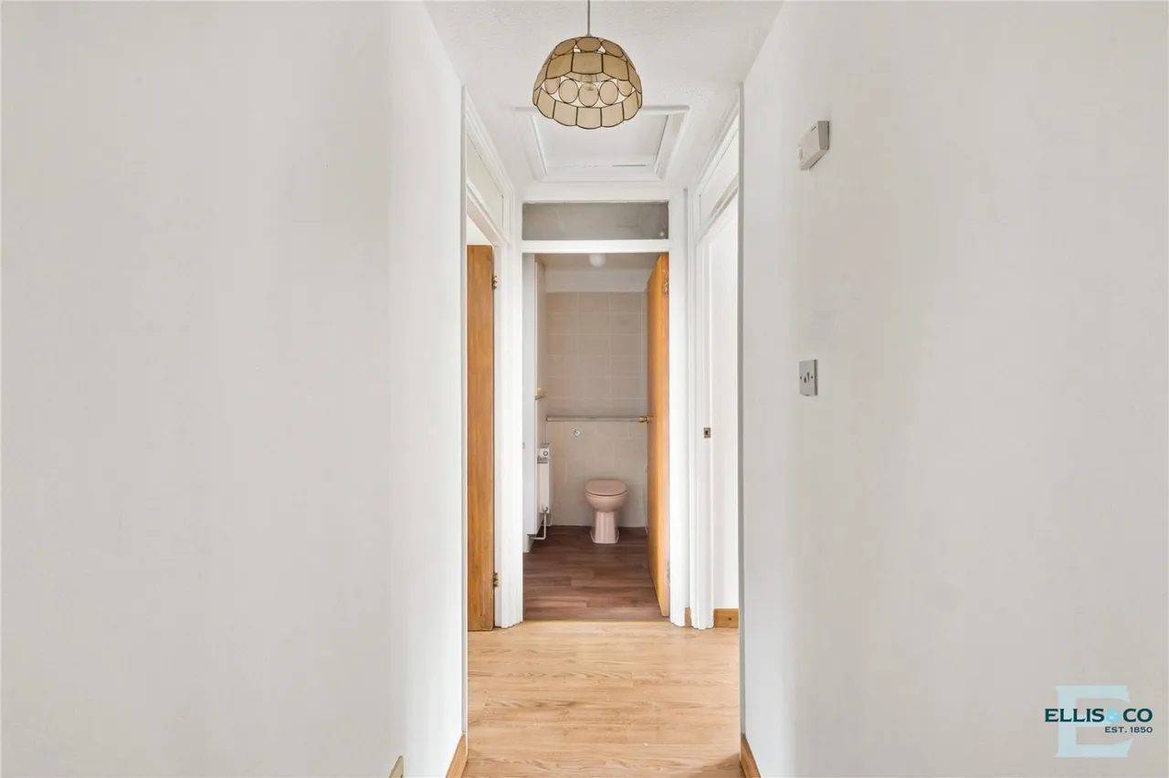 Portland Road, London, N15, photo 7