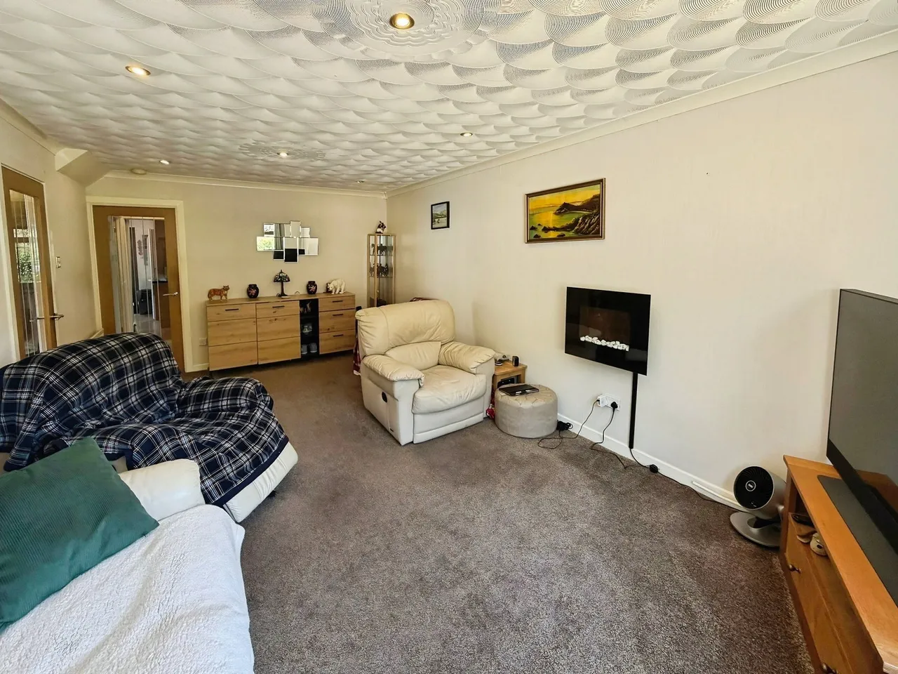 Kingrosia Park, Clydach, SA6, photo 5