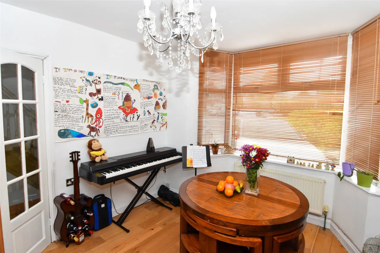 Frankley Beeches Road, Northfield, Birmingham, B31 5LN, photo 6