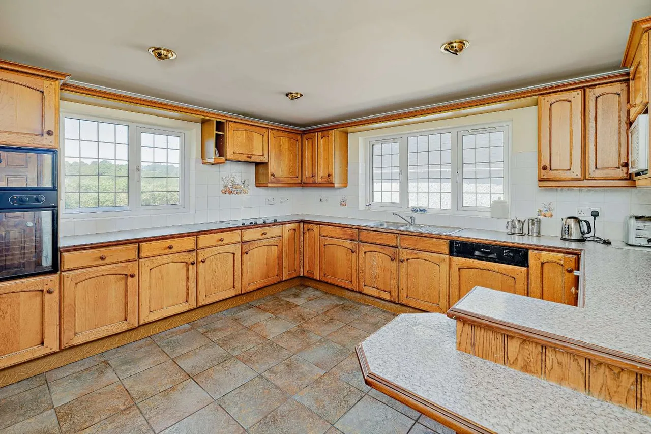 Llanio Road, Tregaron, Ceredigion, SY25 6UW, photo 12
