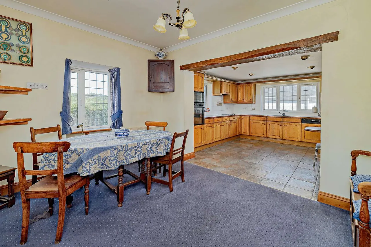 Llanio Road, Tregaron, Ceredigion, SY25 6UW, photo 11