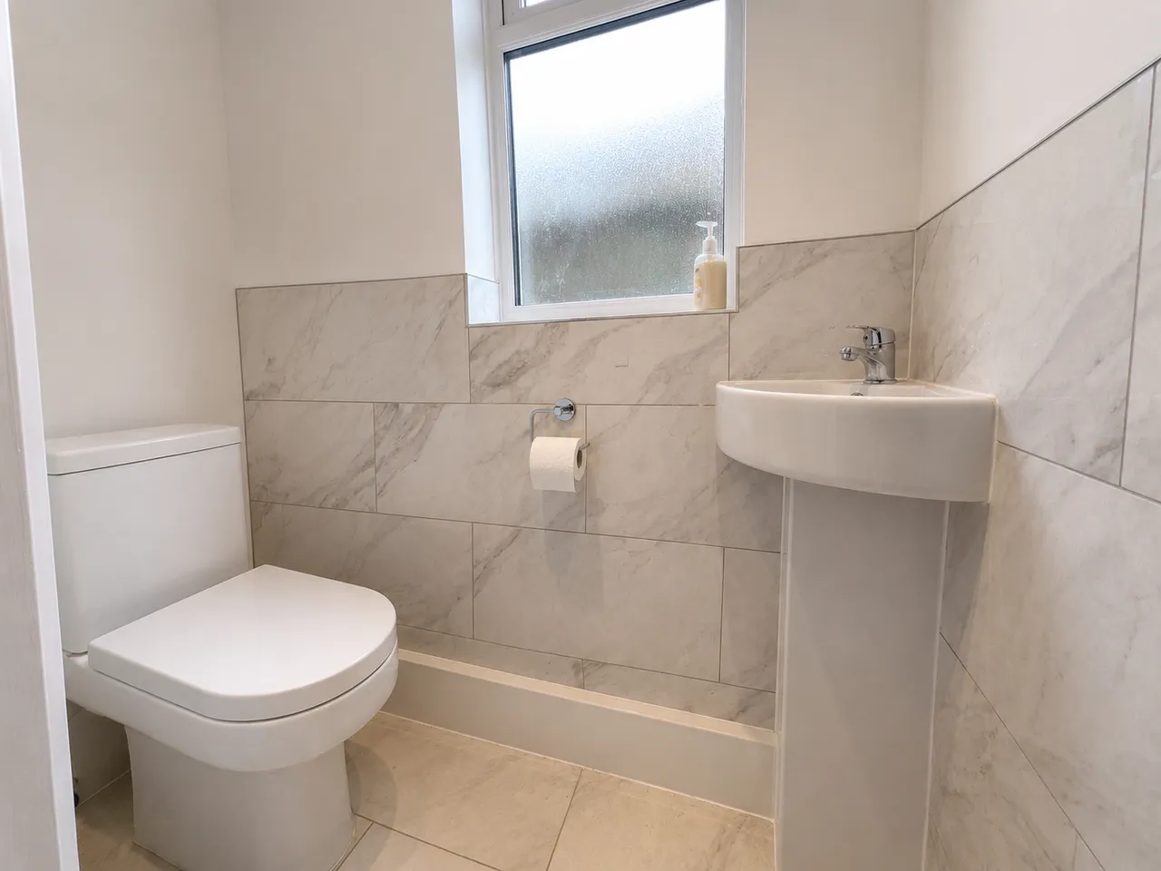 Argyle Road, London, E16, photo 12