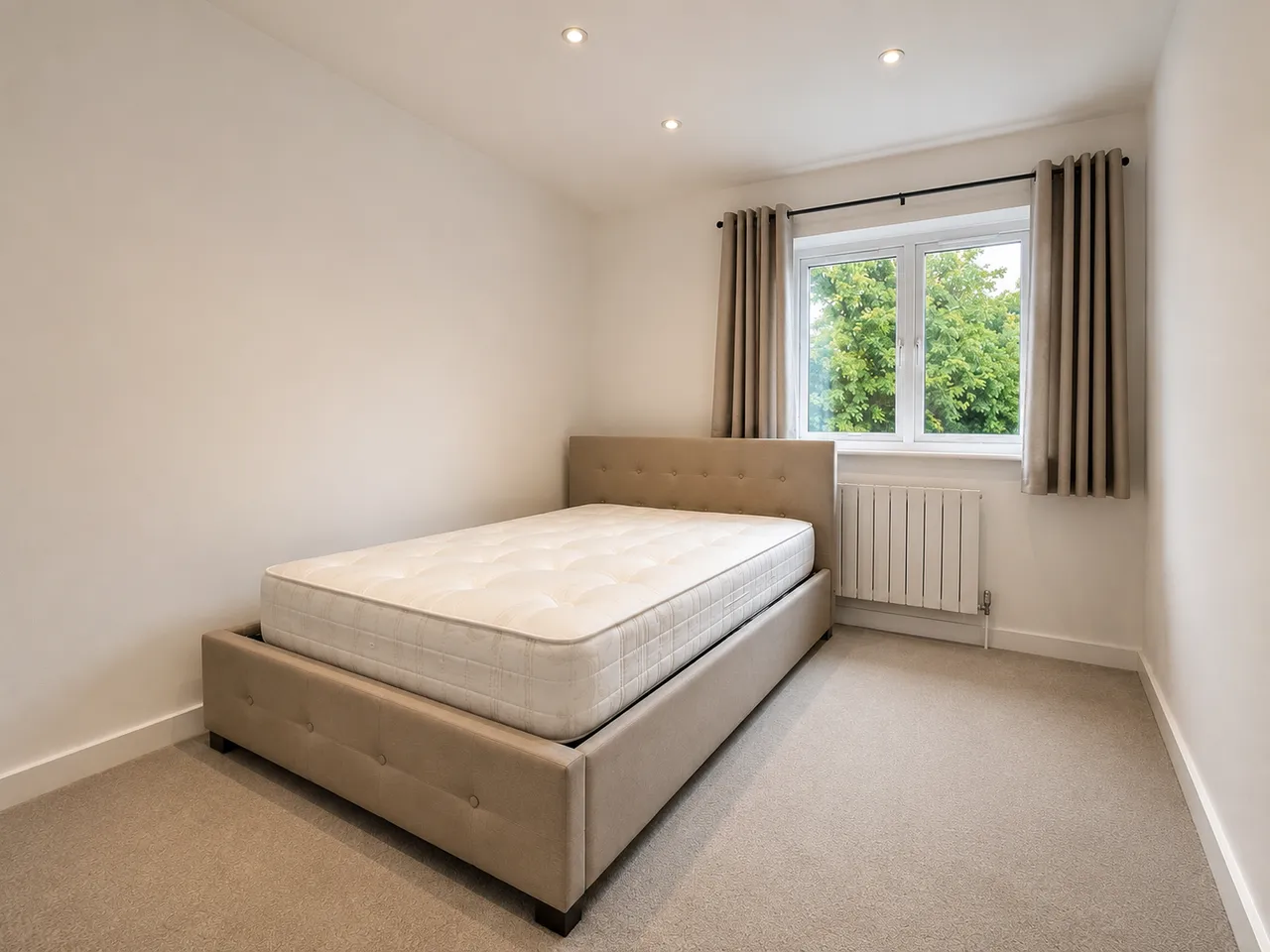 Argyle Road, London, E16, photo 5