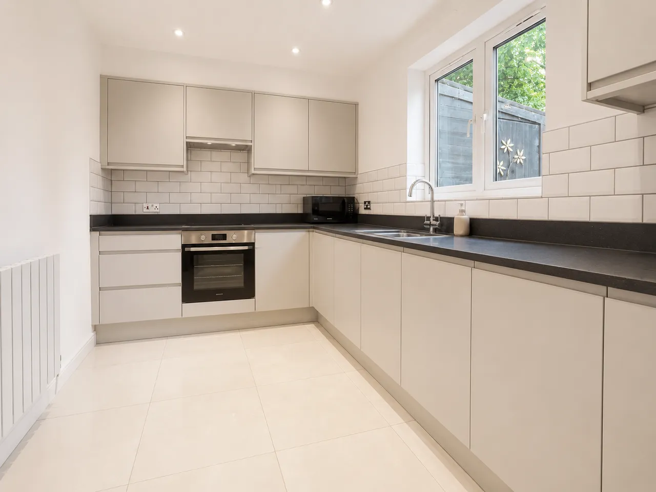 Argyle Road, London, E16, photo 4