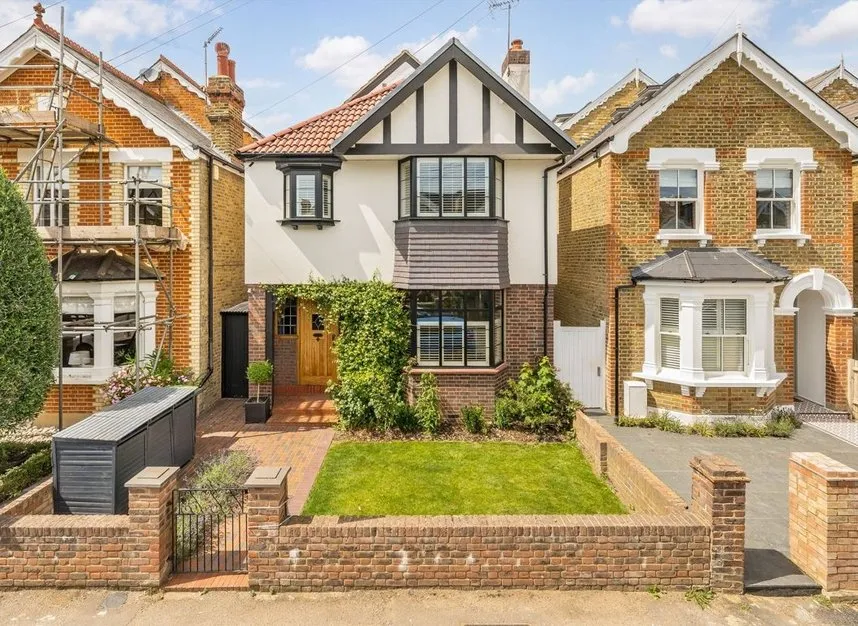 5 bed house for sale — Durlston Road, Kingston Upon Thames, KT2