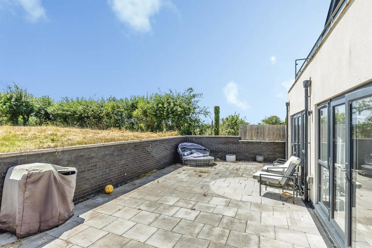 Stowte Close, Longwell Green, BRISTOL, photo 11