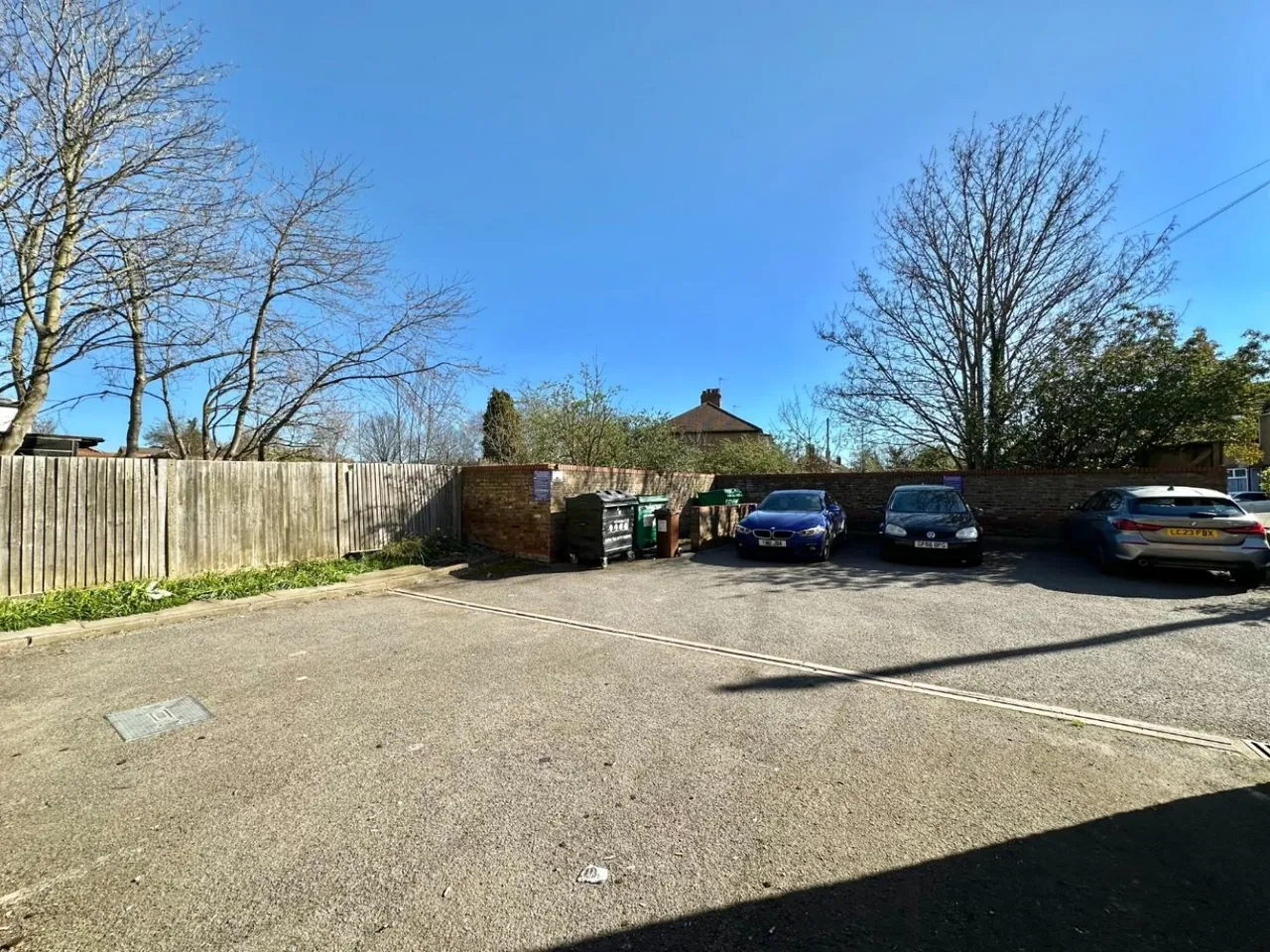 Fellowes Court, Cranford Lane, Harlington, Middlesex, UB3 5EZ, photo 10