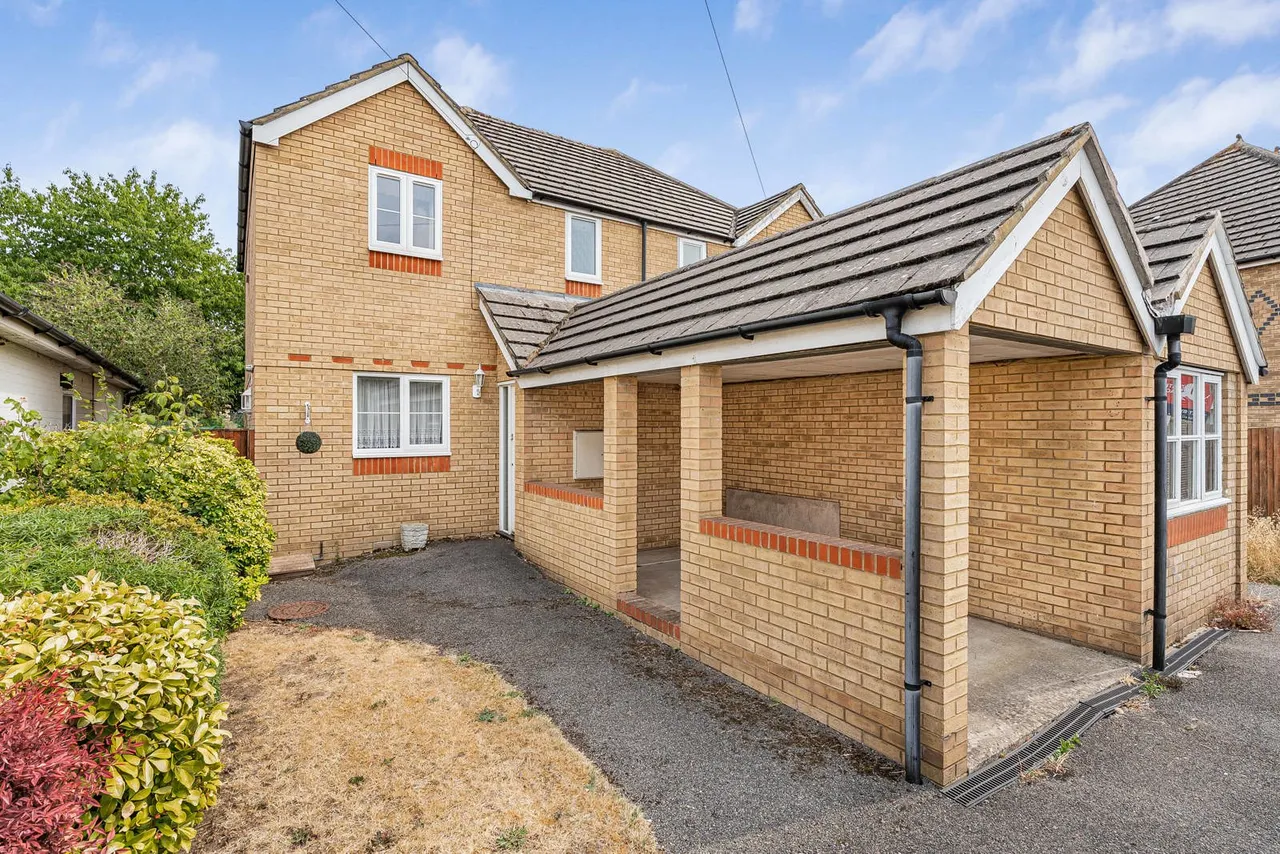 Clarence Street, Egham, TW20, photo 25