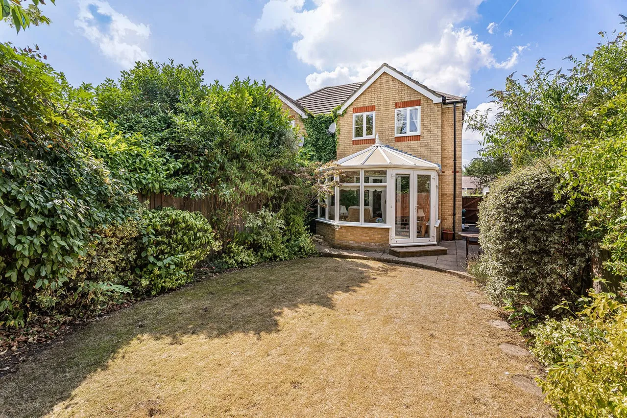Clarence Street, Egham, TW20, photo 19