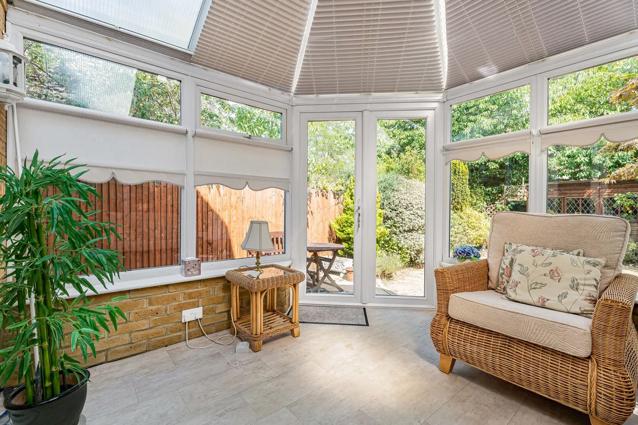Clarence Street, Egham, TW20, photo 9
