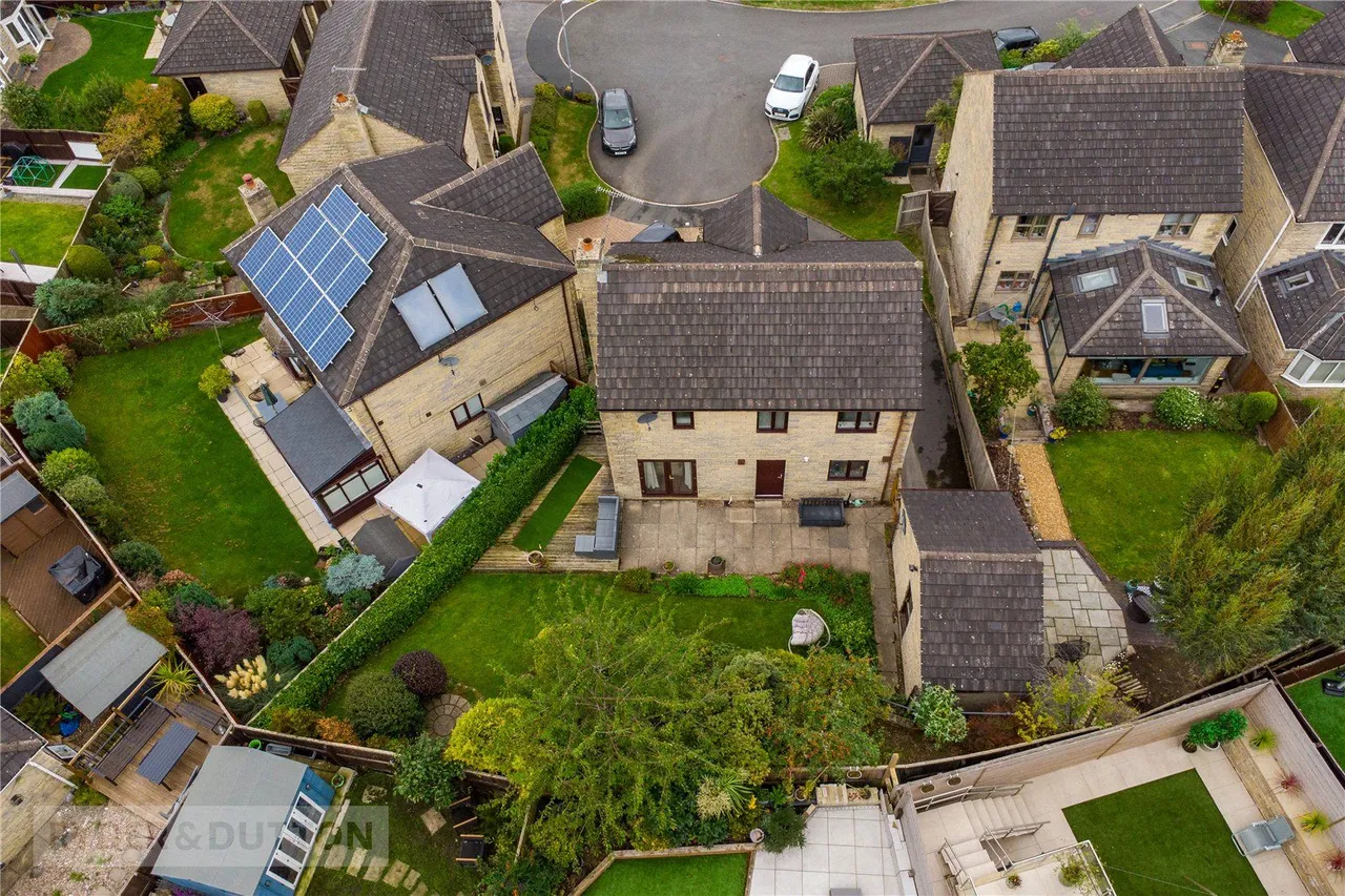 Ullswater Close, Elland, HX5, photo 24