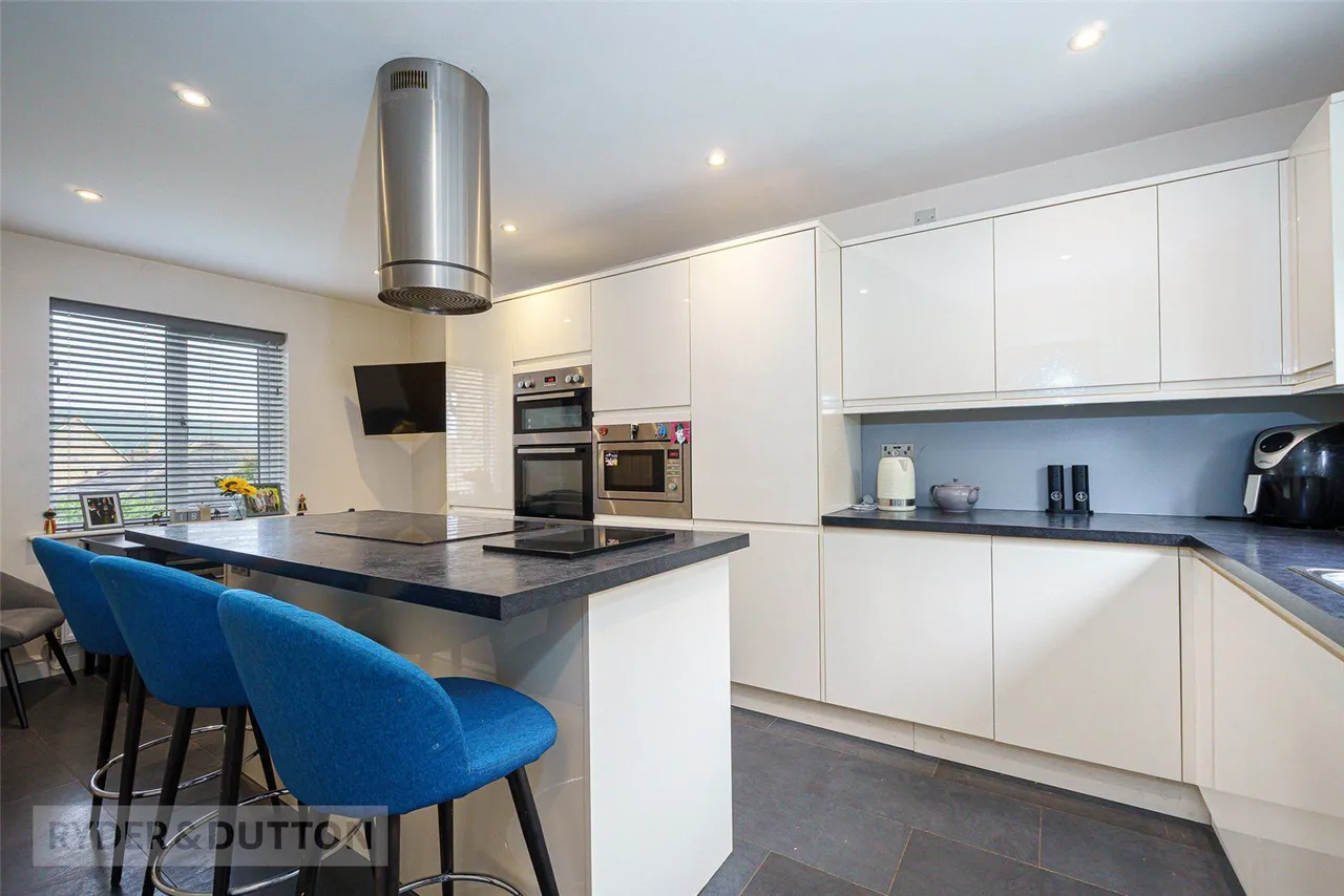 Ullswater Close, Elland, HX5, photo 4