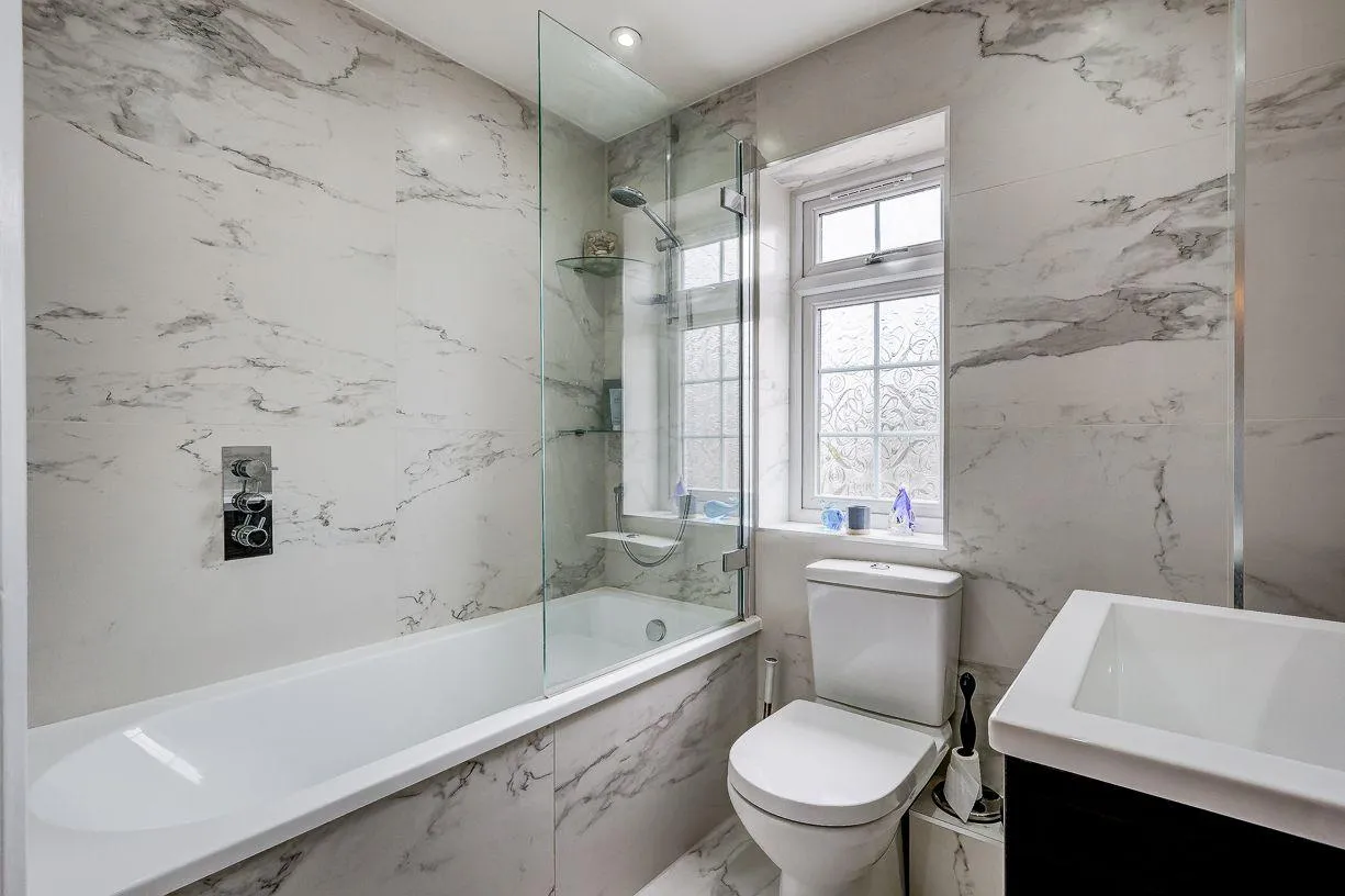 Marjorams Avenue, Loughton, IG10, photo 26