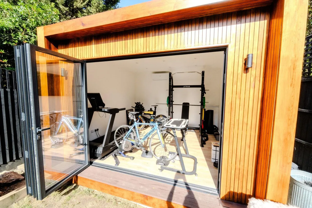 Marjorams Avenue, Loughton, IG10, photo 33