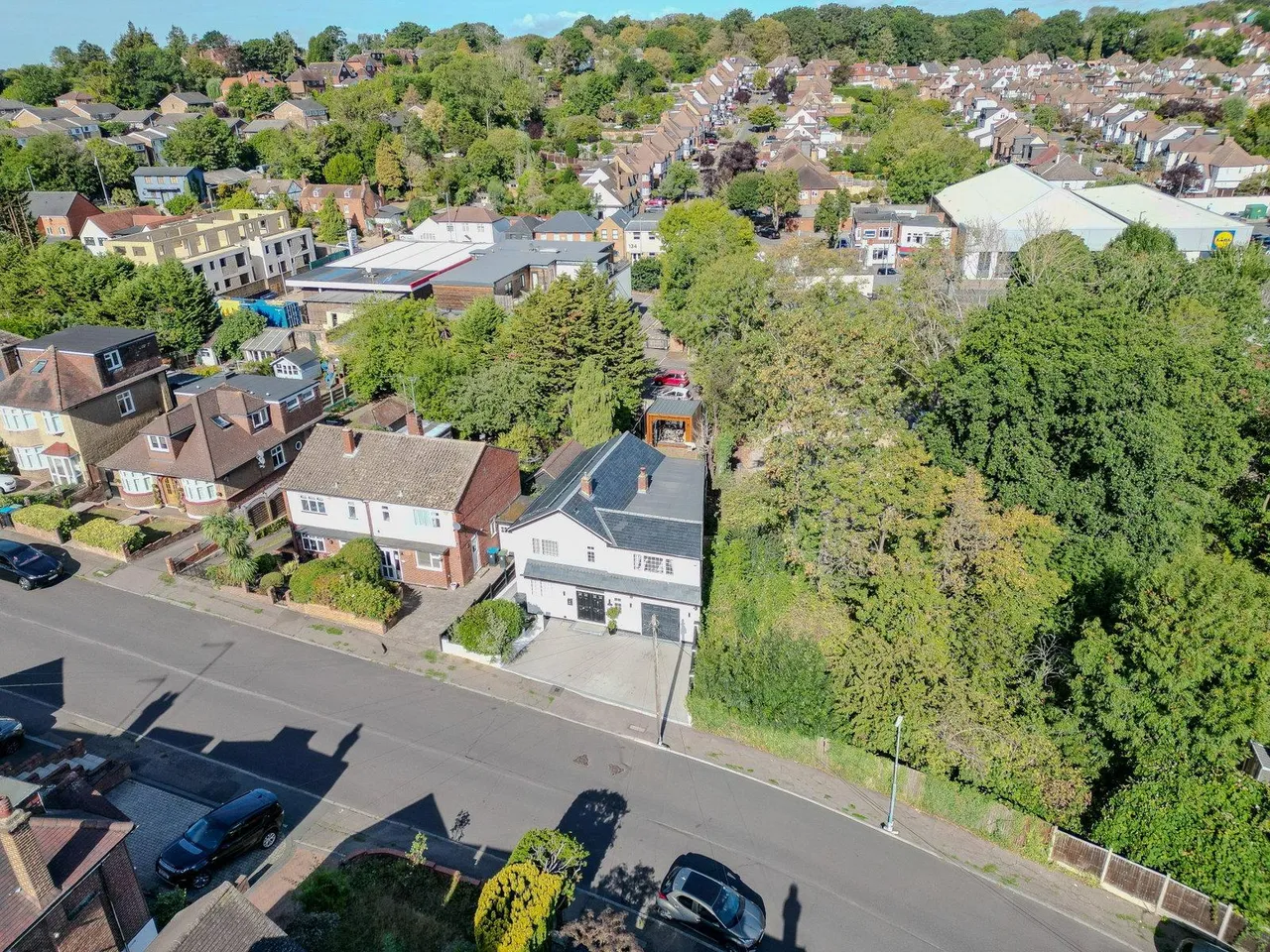 Marjorams Avenue, Loughton, IG10, photo 35