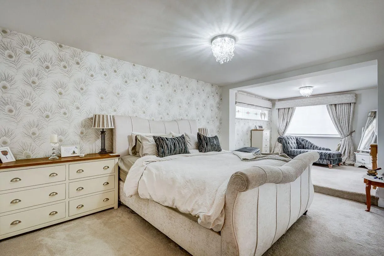 Marjorams Avenue, Loughton, IG10, photo 19