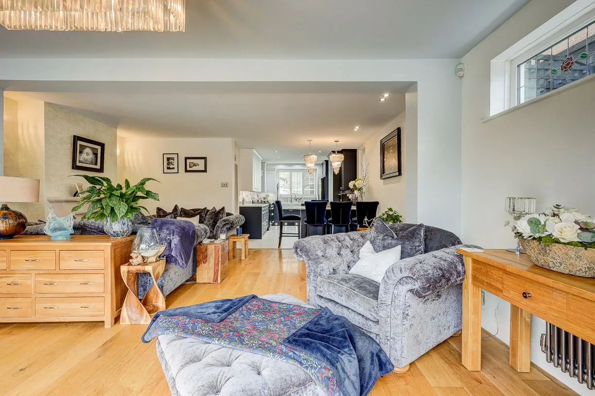 Marjorams Avenue, Loughton, IG10, photo 10