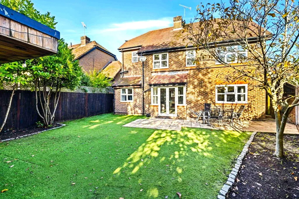 Normandy Close, East Grinstead, RH19, photo 21