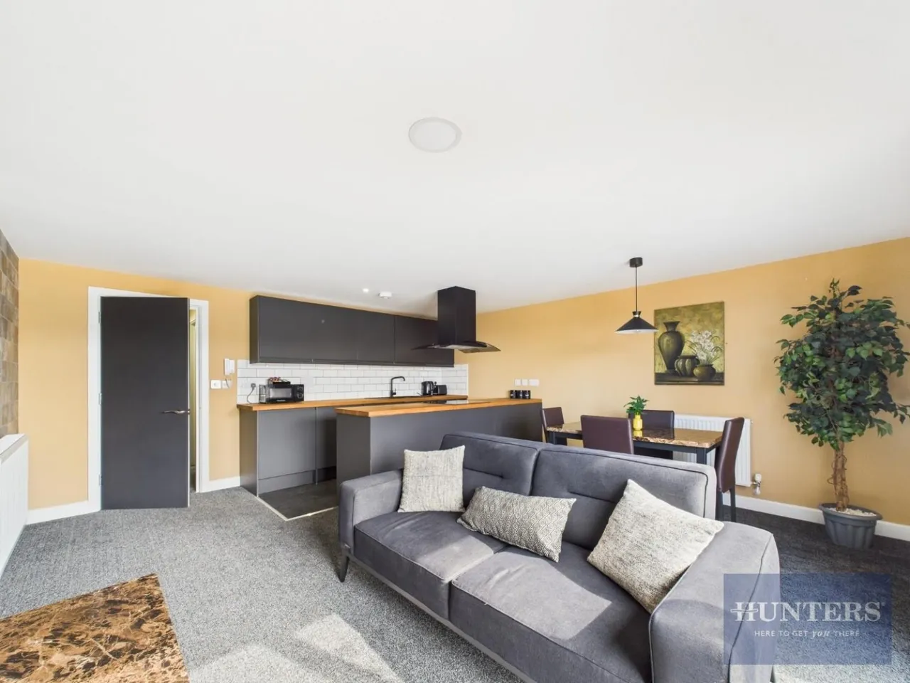 Southgate Street, GL1, photo 6