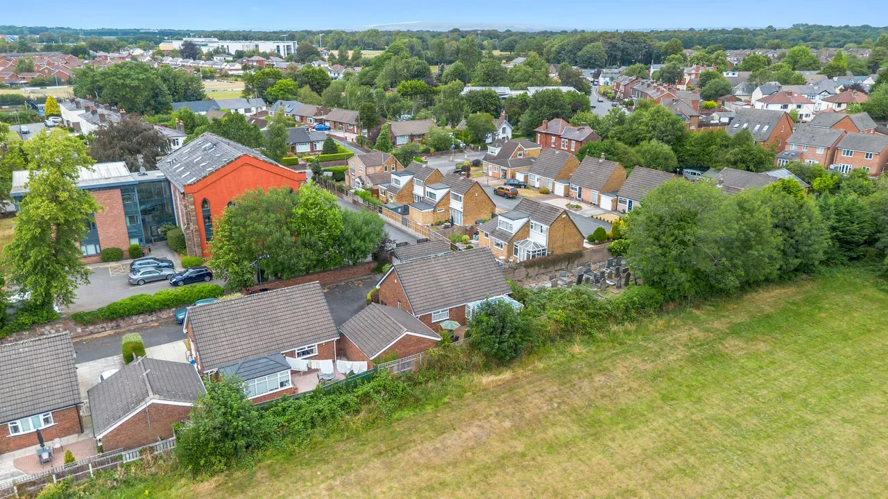 Pleasance Way, Newton-Le-Willows, Newton-Le-Willows, WA12 9UQ, photo 18