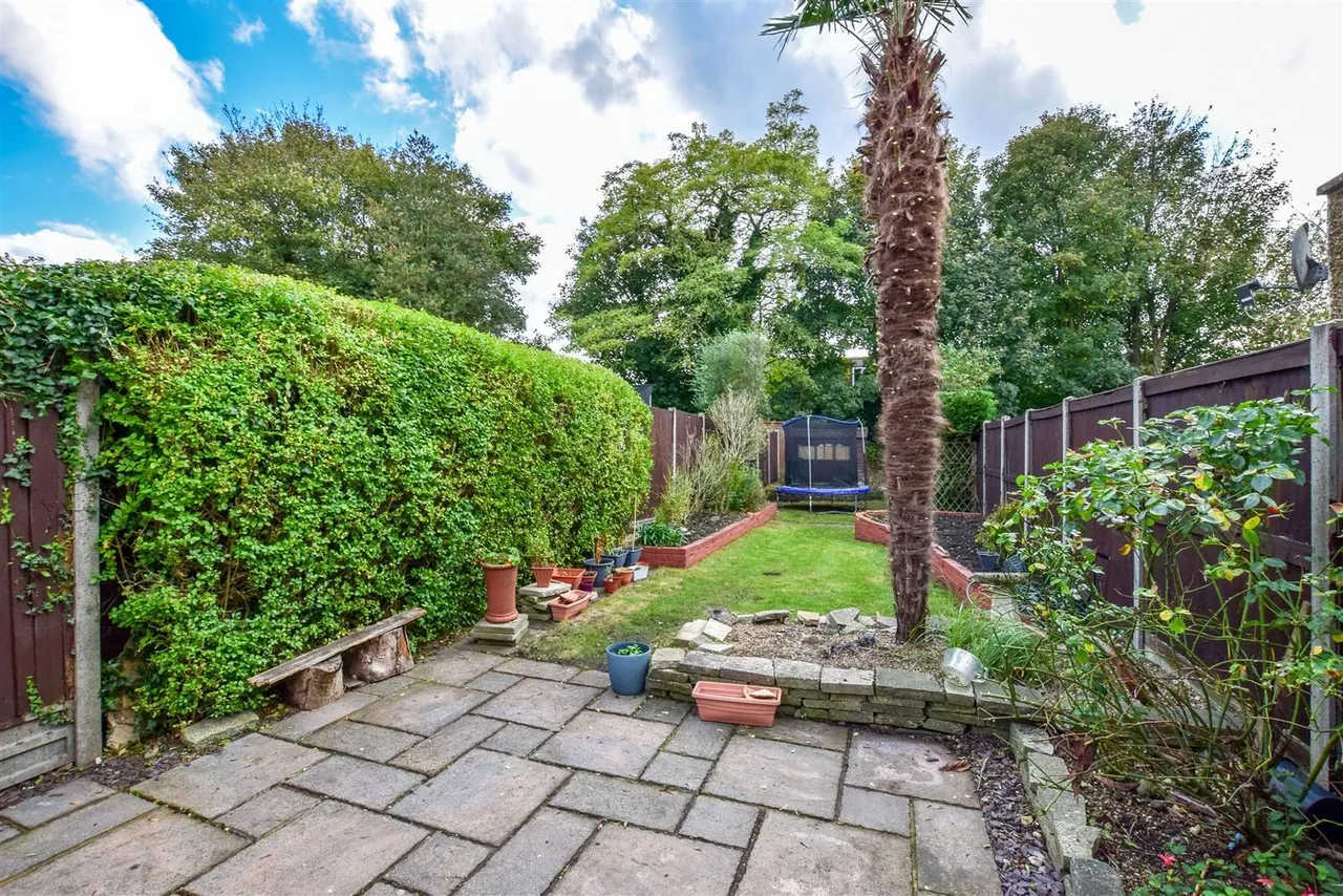 Pelton Avenue, Sutton, Surrey, SM2 5NN, photo 12