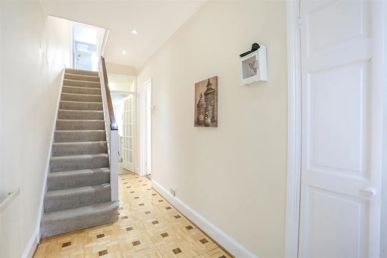 Pelton Avenue, Sutton, Surrey, SM2 5NN, photo 20