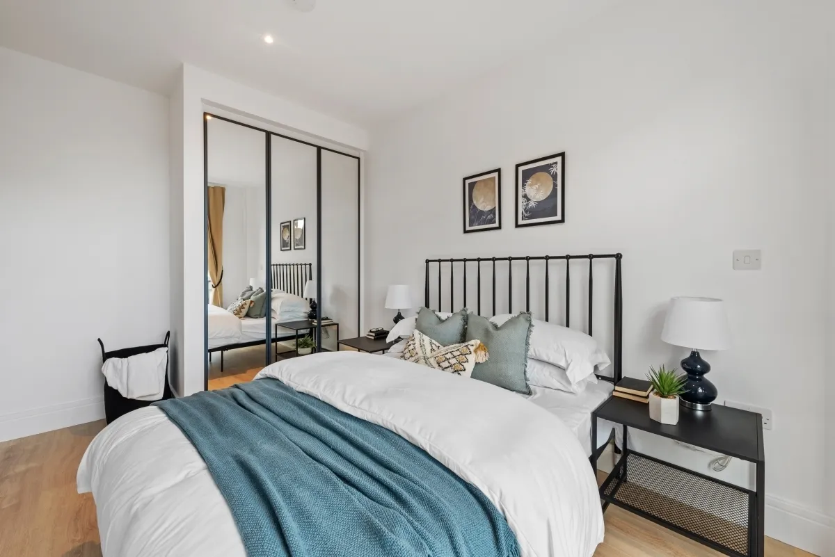 Pyrcroft Road, Chertsey, KT16, photo 3