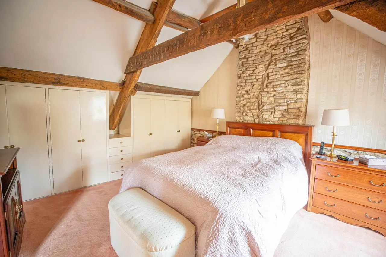 High Street, Bisley, GL6, photo 22