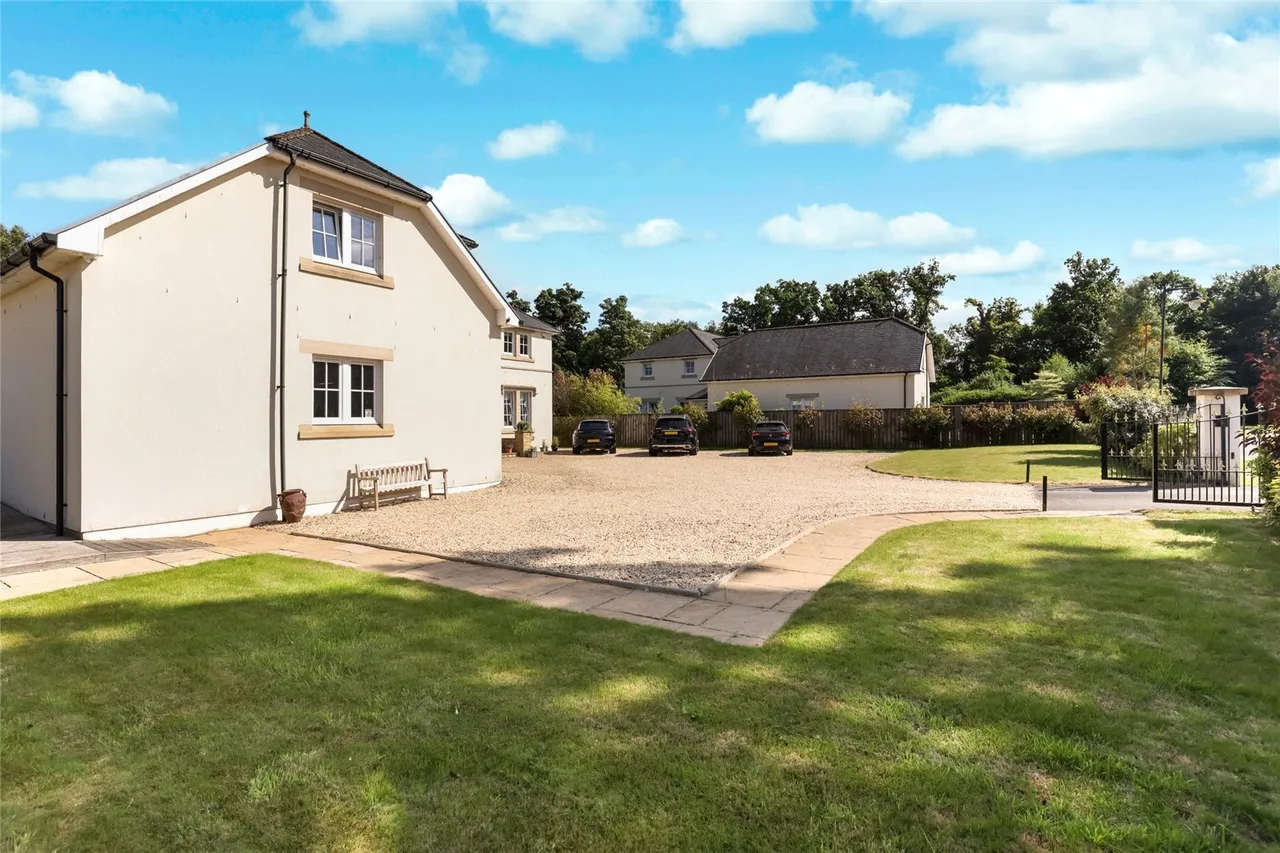 Mar Hall Avenue, Bishopton, PA7, photo 43