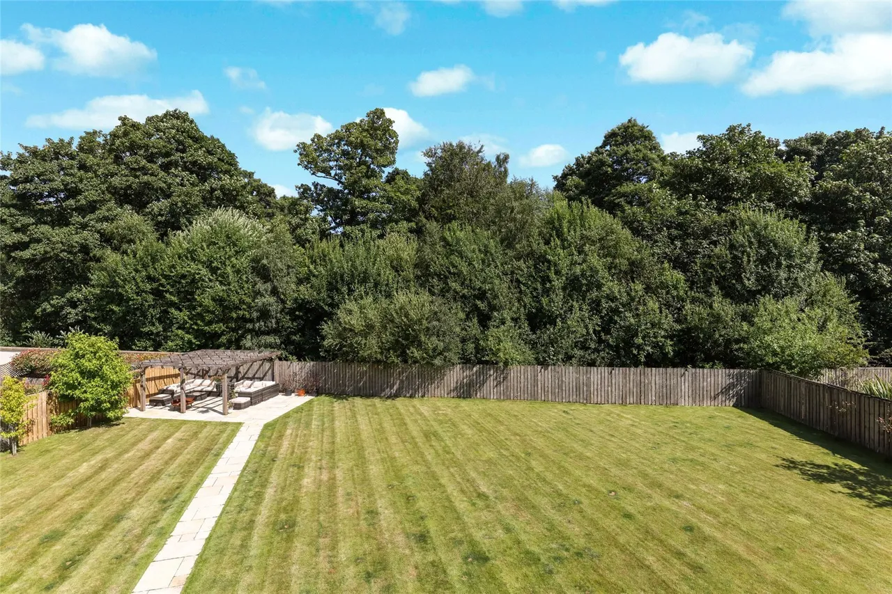 Mar Hall Avenue, Bishopton, PA7, photo 39