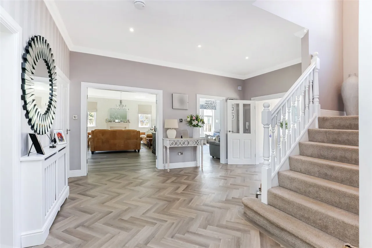Mar Hall Avenue, Bishopton, PA7, photo 3