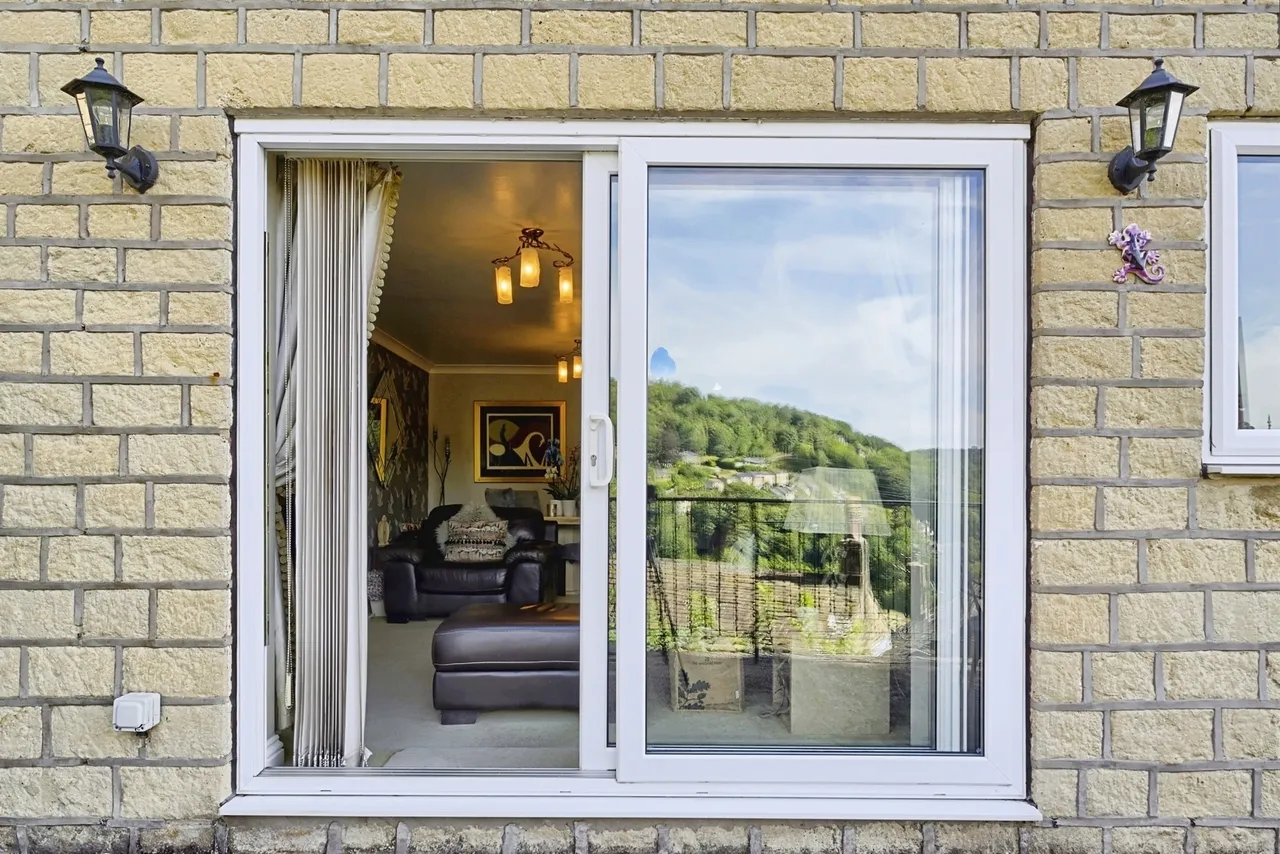 Old Lees Road, Hebden Bridge, photo 8