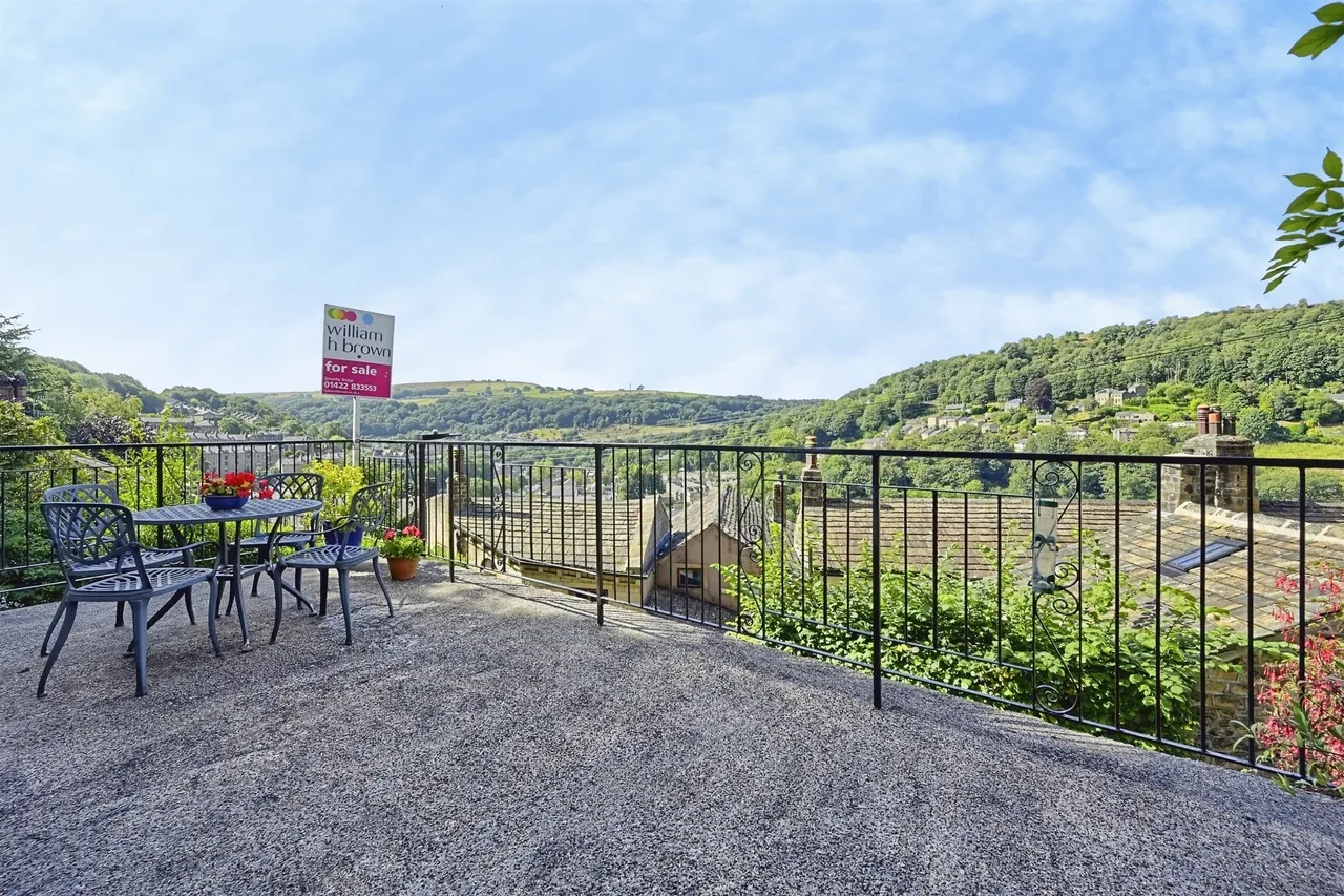Old Lees Road, Hebden Bridge, photo 3