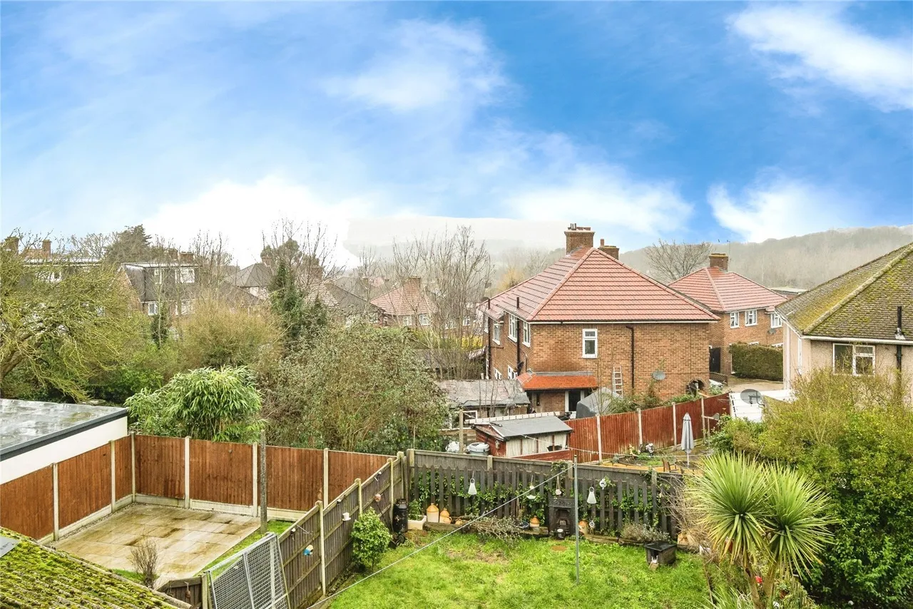 Kingshill Avenue, Romford, RM5, photo 20