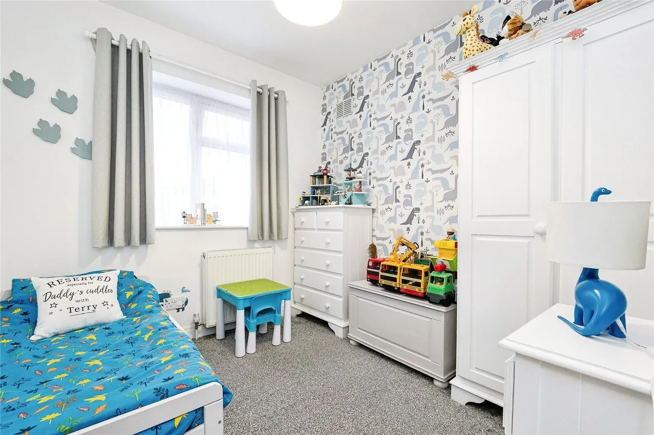 Kingshill Avenue, Romford, RM5, photo 14