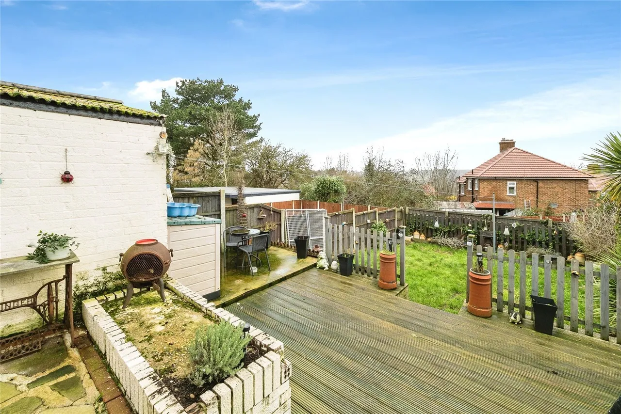 Kingshill Avenue, Romford, RM5, photo 18