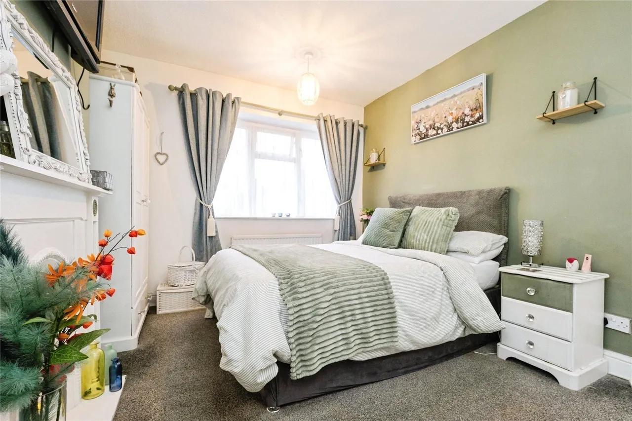Kingshill Avenue, Romford, RM5, photo 10