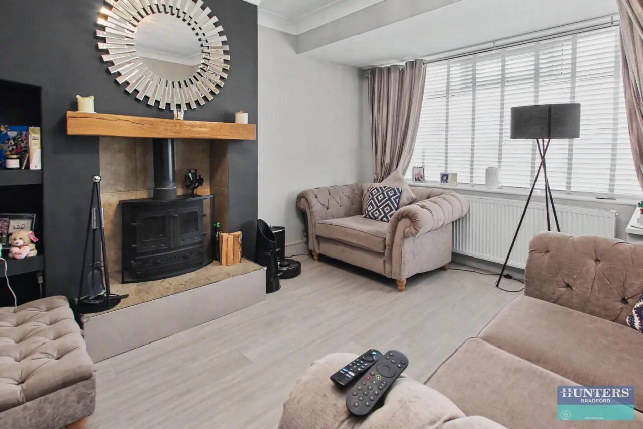 Elmfield Drive Bradford, BD6 1PS, photo 6