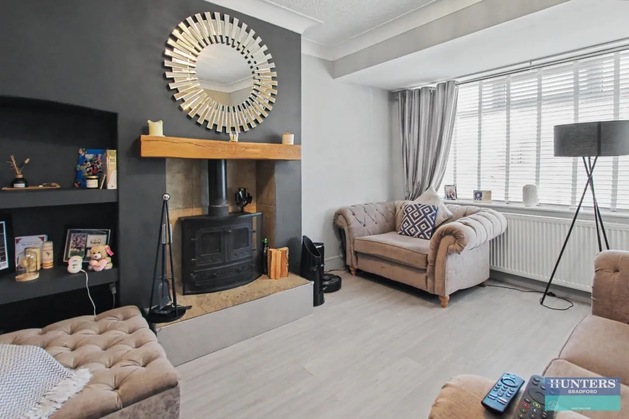 Elmfield Drive Bradford, BD6 1PS, photo 3