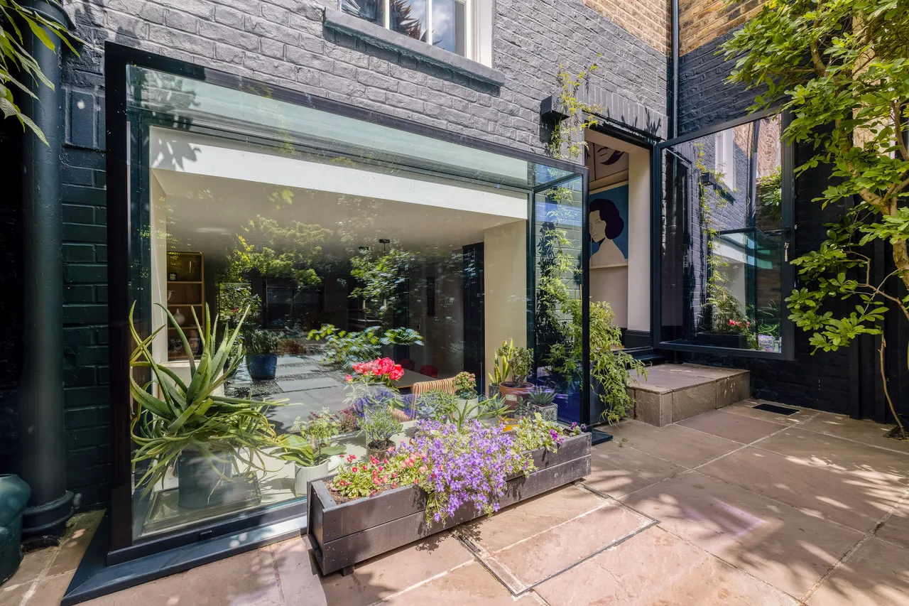 Matlock Street, London, E14, photo 9