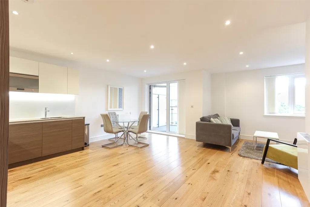 Silverworks Close, Colindale, NW9, photo 5