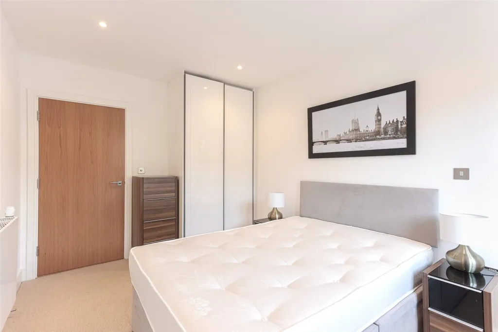 Silverworks Close, Colindale, NW9, photo 20