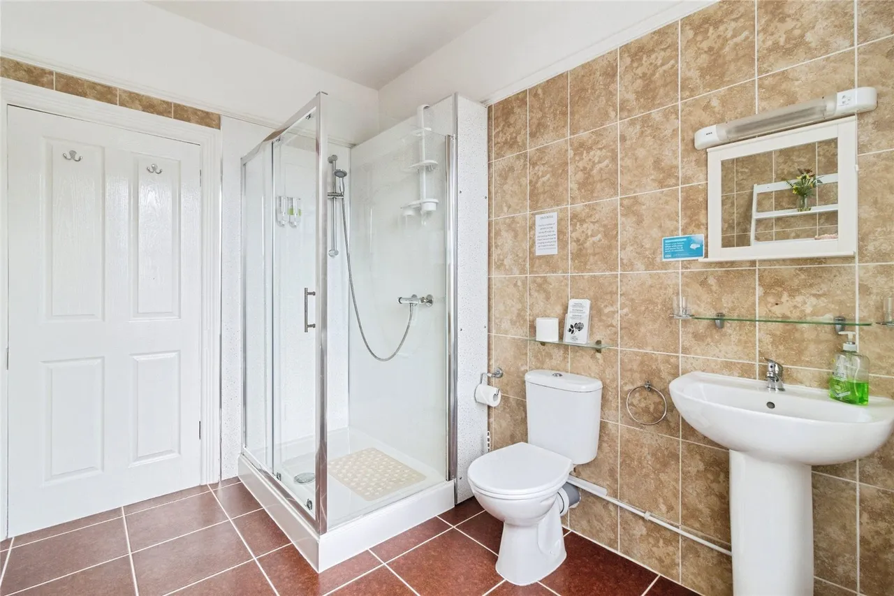 St. Andrews Road, Paignton, TQ4, photo 17