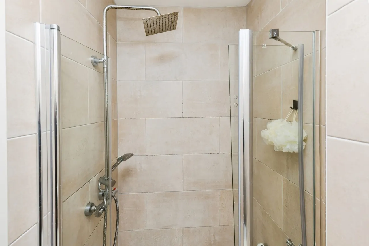 Queensway, Hope, LL12, photo 13
