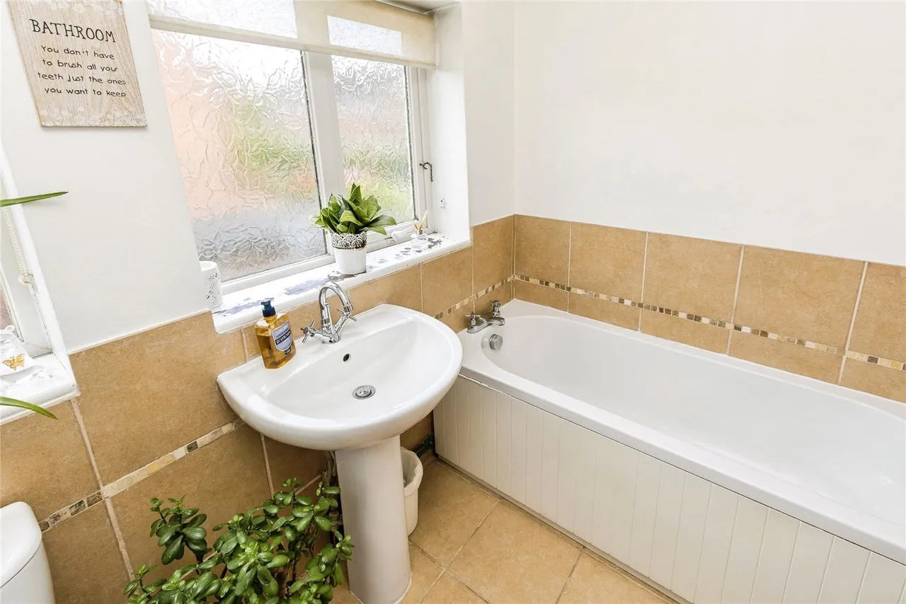 Queensway, Hope, LL12, photo 19