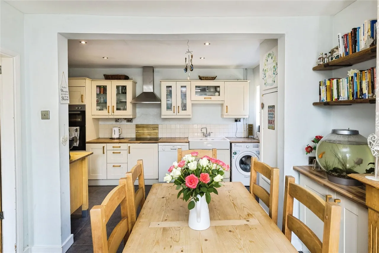 Queensway, Hope, LL12, photo 6
