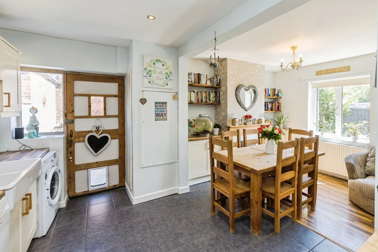 Queensway, Hope, LL12, photo 9
