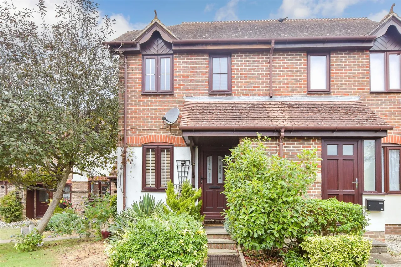 1 bed house for sale, Lakers Meadow, Billingshurst, RH14