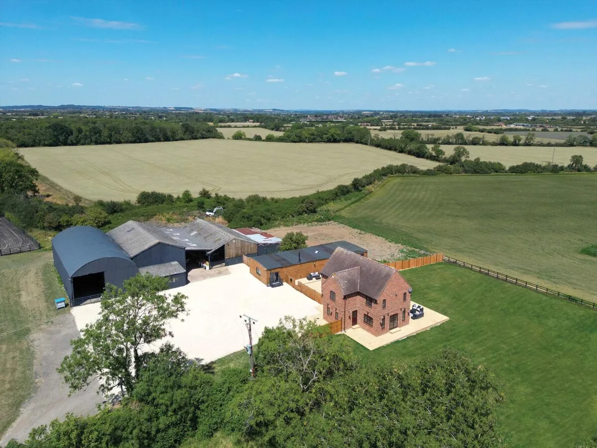 5 bed house for sale, Pitchers Hill, Wickhamford, WR11