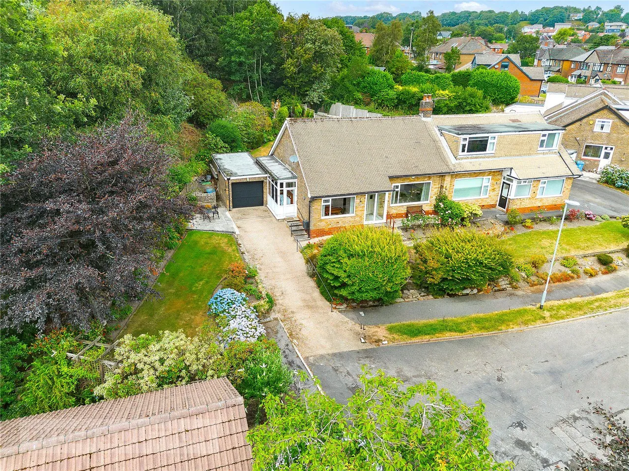 Beechfield, Grasscroft, OL4, photo 26